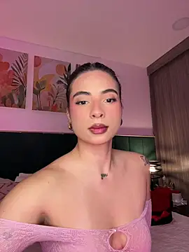 IrinaBlanc online show from July 16, 10:38 pm