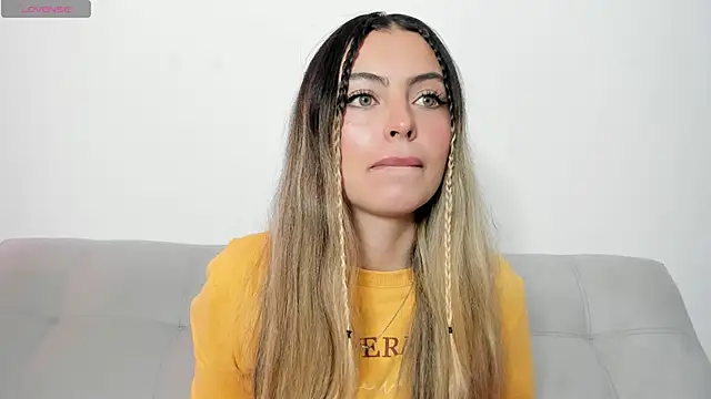 Fernanda aaaa online show from May 13, 3:20 pm