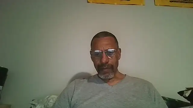 swimmer2496 online show from March 16, 1:44 am