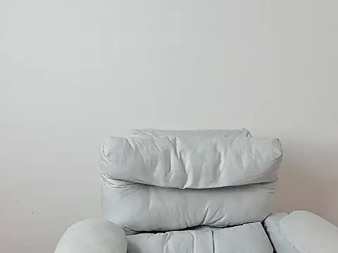 Aint686 online show from February 2, 12:15 pm