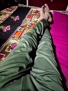 xx couple online show from February 4, 4:35 pm