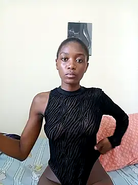 Silk Hennessy online show from March 13, 10:00 am