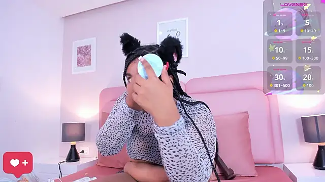 sexy curlylady online show from February 11, 8:36 pm