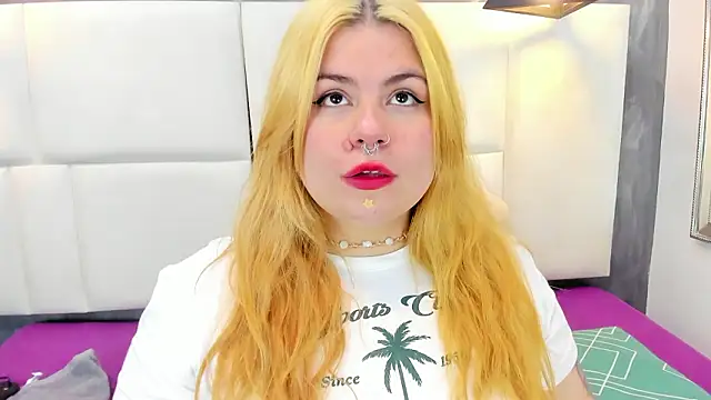 Martina armos online show from March 9, 1:37 pm