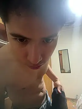 Snapshot of Jleonardolr chatting on January 19, 1:31 am Jleonardolr online show from January 19, 1:31 am