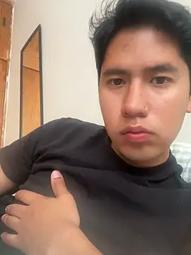 Snapshot of Jleonardolr chatting on February 21, 6:31 pm Jleonardolr online show from February 21, 6:31 pm