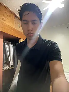 Jleonardolr online show from July 4, 1:06 pm