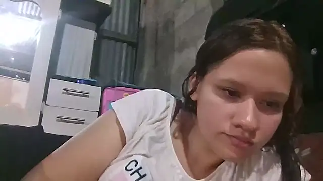 Jessy2000NS online show from February 19, 11:56 pm