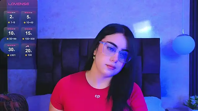 vicky grey online show from June 14, 10:39 am