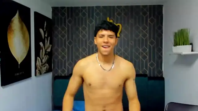 Tobias Vega online show from April 28, 10:37 pm