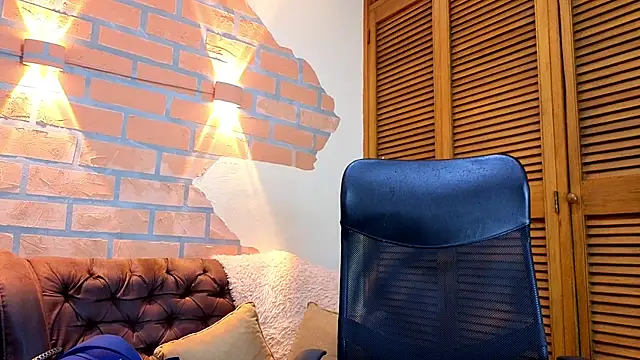 mister eithan online show from February 12, 2:17 am