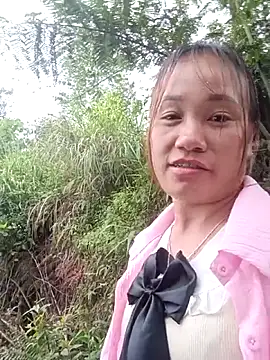 cutebobi online show from April 24, 12:35 am