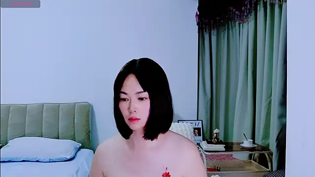10ve1y online show from June 18, 8:46 pm
