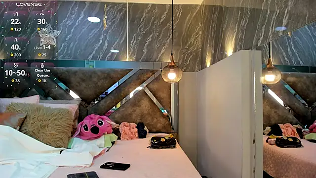 Afrodita Greenn online show from February 6, 3:44 am