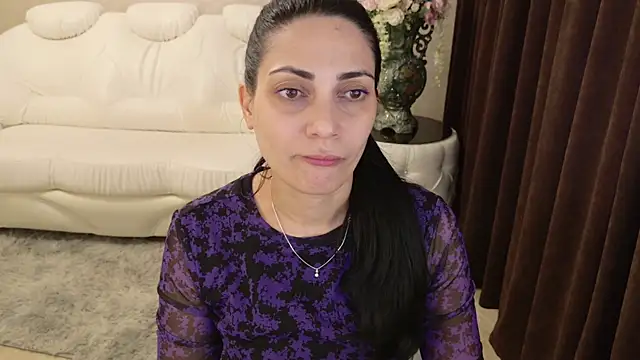 Snapshot of LovelyBeatrice chatting on June 3, 10:51 am LovelyBeatrice online show from June 3, 10:51 am