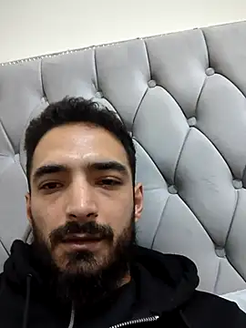 Snapshot of SnoopyApso chatting on February 13, 10:06 pm SnoopyApso online show from February 13, 10:06 pm