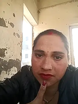 Cute-karisma1234 online show from February 20, 2:52 am