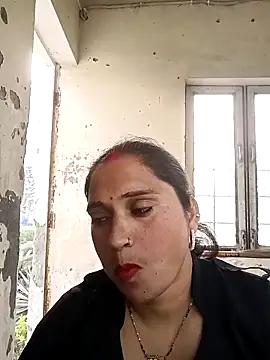 Cute-karisma1234 online show from March 12, 1:56 am