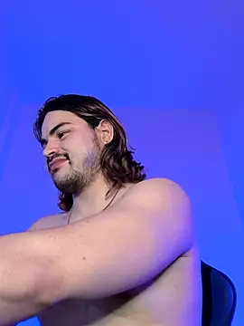 Derek Vow online show from March 8, 11:08 pm