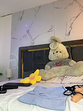 Doll Luna  online show from March 10, 10:20 am