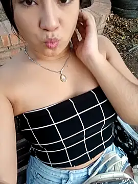 Ailen-cute online show from February 6, 9:51 pm