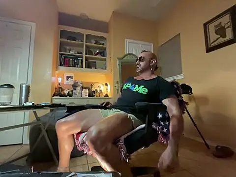 daddydonkey84 online show from July 24, 5:27 am