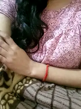 Hot Fiza0 online show from February 3, 4:56 pm