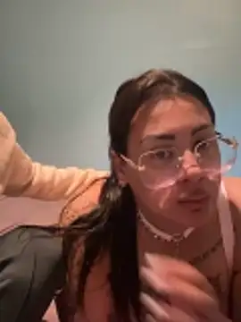 Snapshot of Melissa-suisse chatting on April 14, 6:36 pm Melissa-suisse online show from April 14, 6:36 pm
