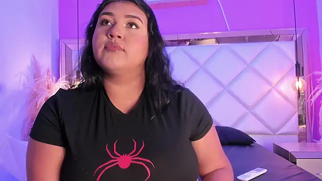 Dojaaiisha online show from February 12, 11:33 pm