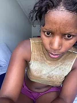 PrimaDonnaxx online show from February 6, 3:26 pm