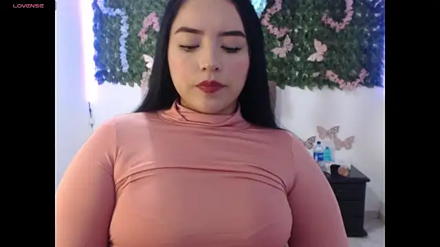 adara cute 69 online show from May 5, 7:33 pm