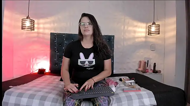 samantha foxyy online show from June 7, 11:36 am