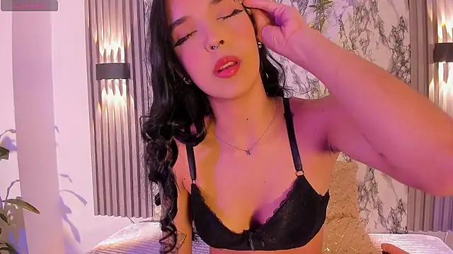 Snapshot of ChloeeMasonn chatting on July 25, 12:25 pm ChloeeMasonn online show from July 25, 12:25 pm
