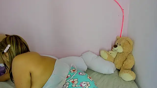 Kiikilove149 online show from February 8, 1:53 am