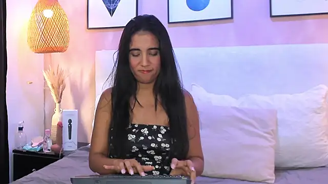 Piinksoul149 online show from June 15, 9:06 pm