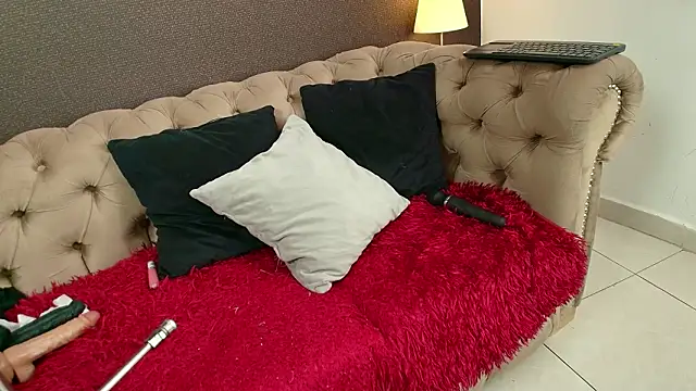 Megan  Honey online show from March 17, 6:44 pm