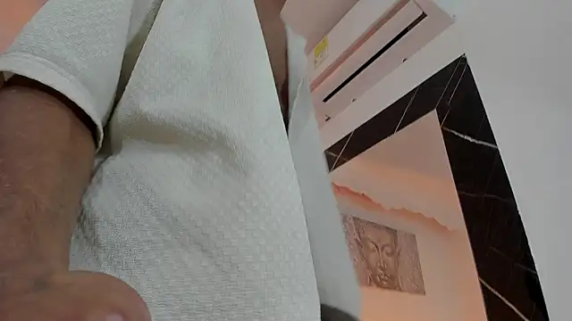 Rpoolrboy online show from April 26, 1:47 am