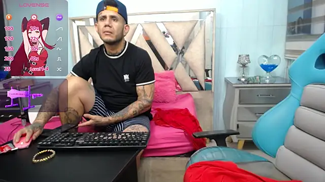 allison max tattoo online show from February 13, 1:34 am