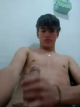 Snapshot of Aragoza-18 chatting on February 17, 5:48 am Aragoza-18 online show from February 17, 5:48 am