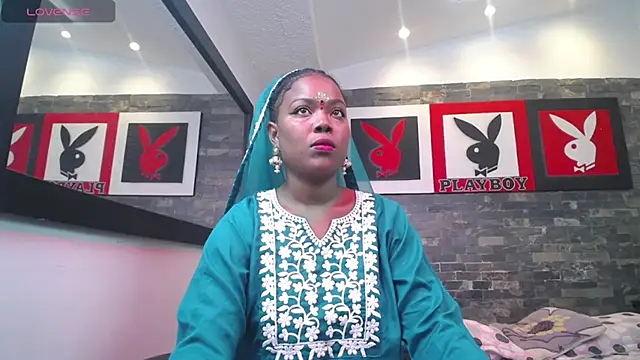 kavya suri  online show from February 16, 6:59 pm