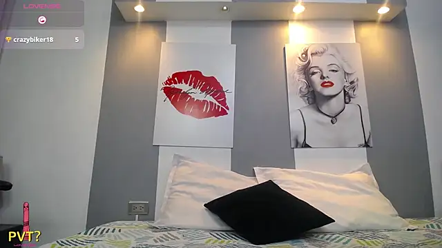 kavya suri  online show from March 12, 6:58 pm