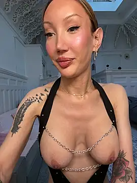 Allana29 online show from August 5, 7:17 pm