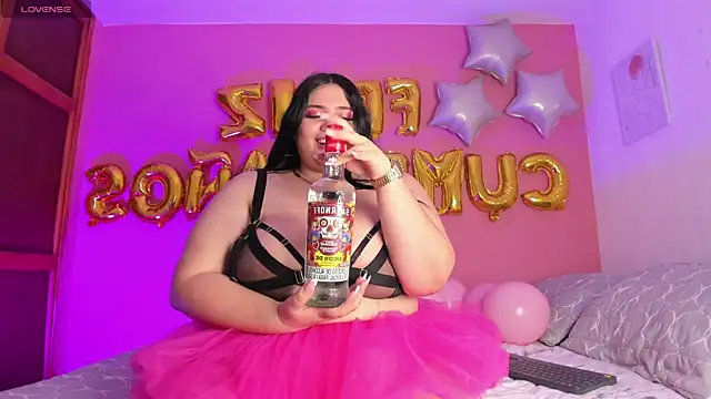 Julieta jane ss online show from June 20, 12:25 am