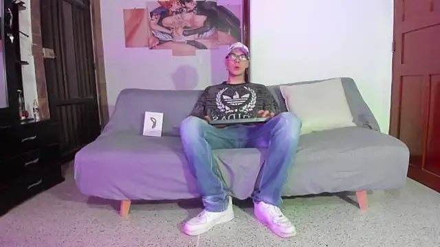 Vlad  night online show from April 25, 3:31 am