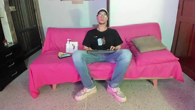 Vlad  night online show from May 15, 3:35 am