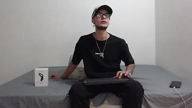 Vlad  night online show from May 23, 3:34 am