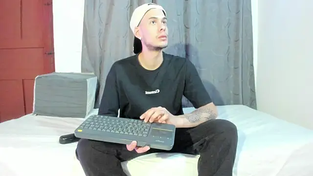 Vlad  night online show from May 28, 3:48 am