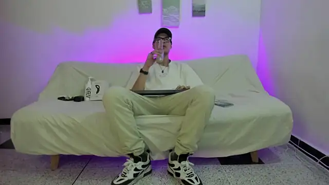 Vlad  night online show from July 8, 4:17 am