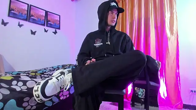 Vlad  night online show from July 9, 4:05 am