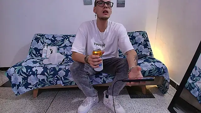 Vlad  night online show from July 25, 7:55 pm